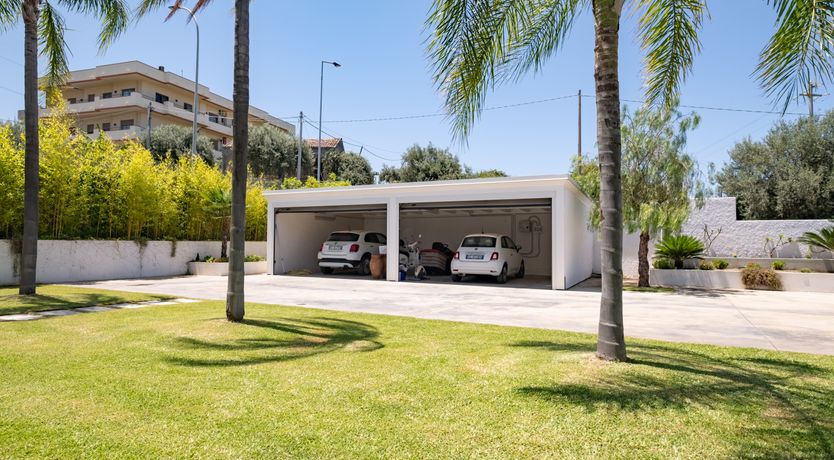 Photo of Aeolian Sunset