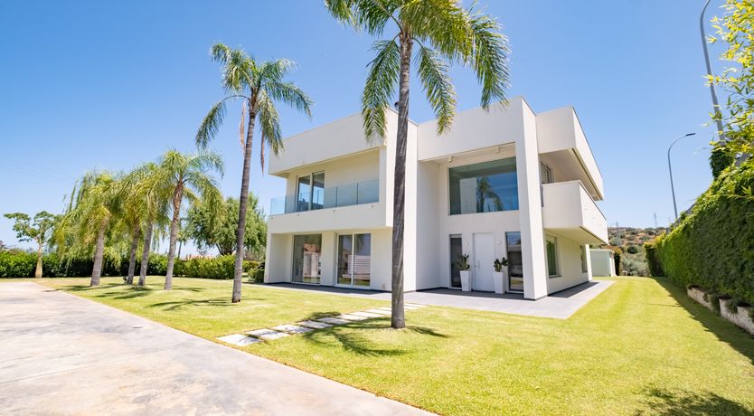 Photo of Aeolian Sunset