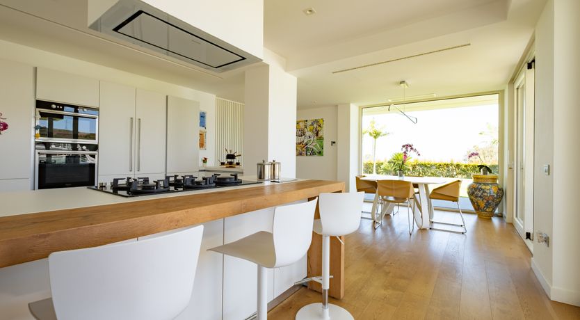 Photo of Aeolian Sunset