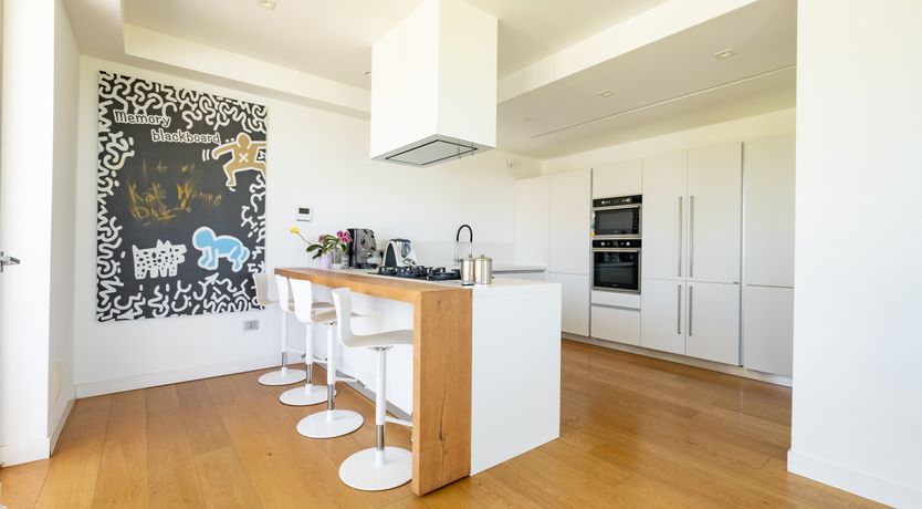 Photo of Aeolian Sunset