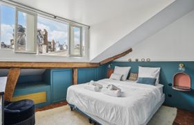 Photo of a-jewel-in-paris