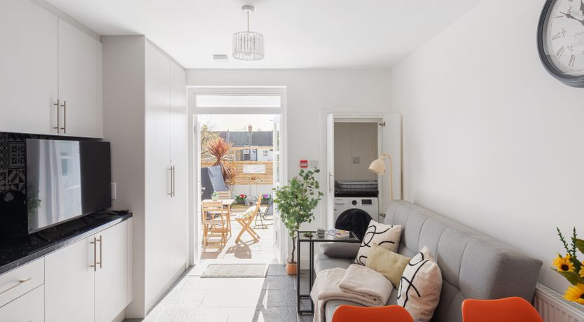 Photo of The Little London Home