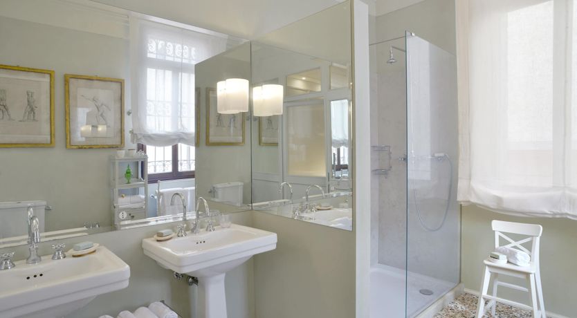 Photo of Venetian Serenade