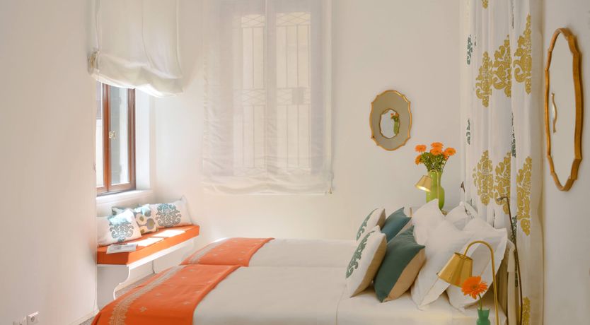 Photo of Swooning Splendour