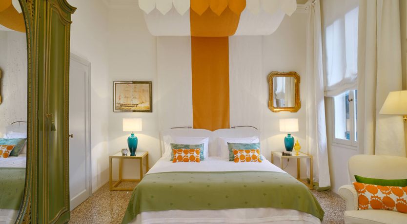 Photo of Swooning Splendour