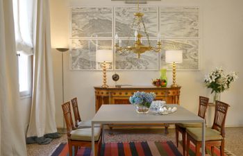 Swooning Splendour Holiday Home