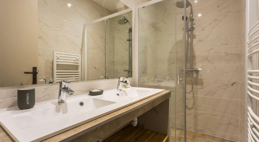 Photo of Parisian History