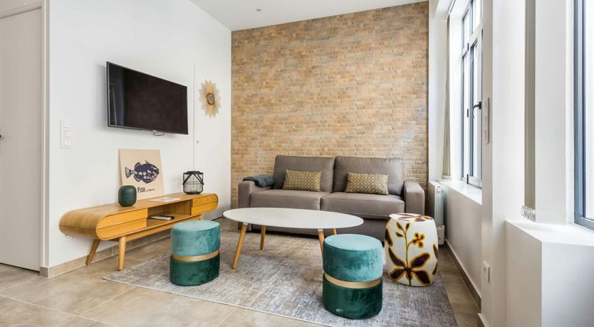 Photo of Parisian History