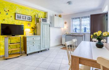Lidia Holiday Home