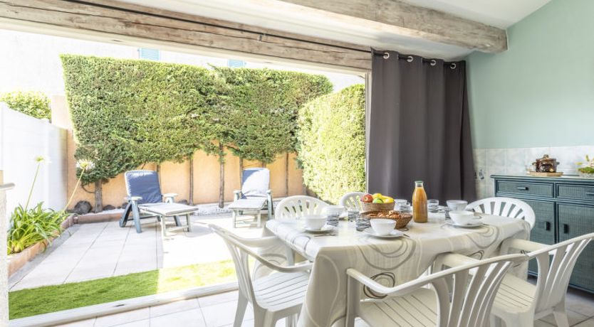 Photo of Hacienda Beach II Holiday Home 7