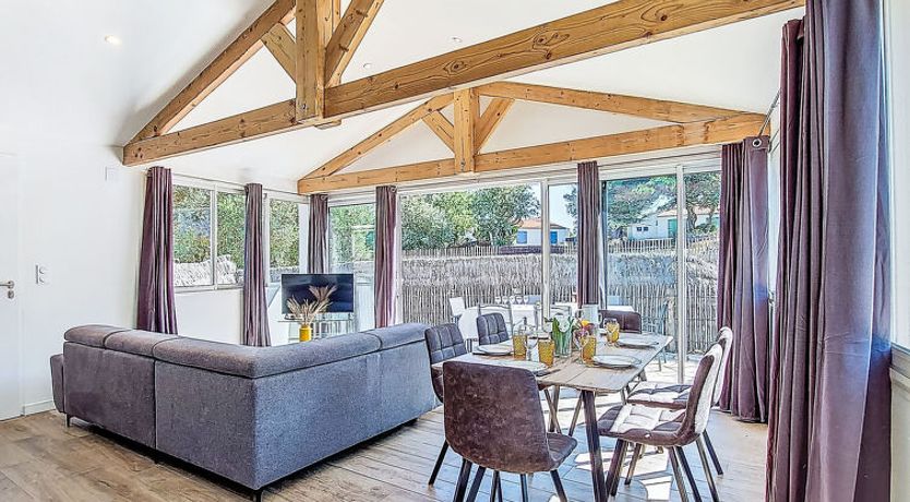 Photo of Les Cariatides 5