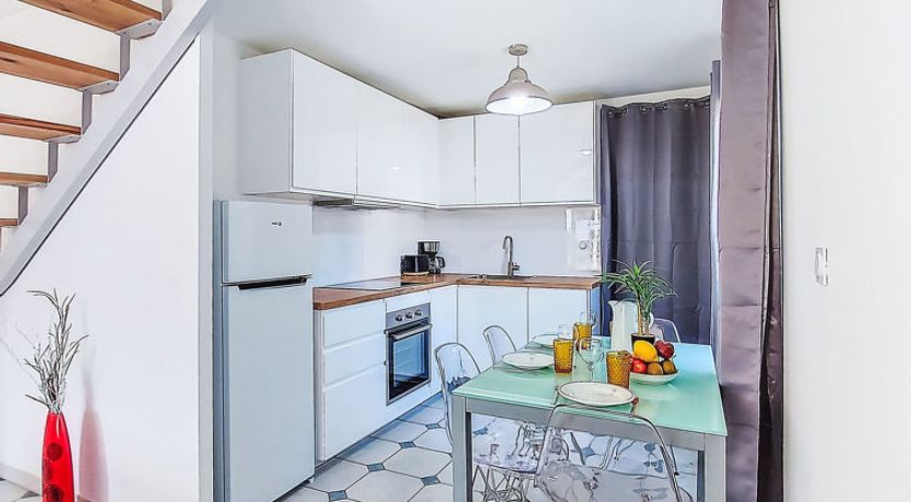 Photo of Les Cariatides 4