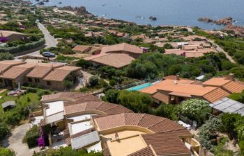 Tramonto Holiday Home