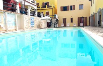 Luce del Mare Holiday Home