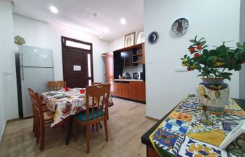 Marea Holiday Home