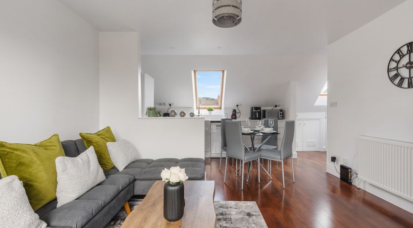 Photo of Golden Retreat