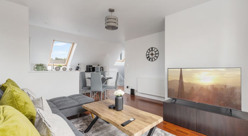 Photo of Golden Retreat