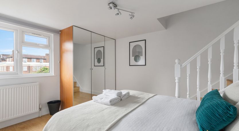 Photo of Golden Retreat