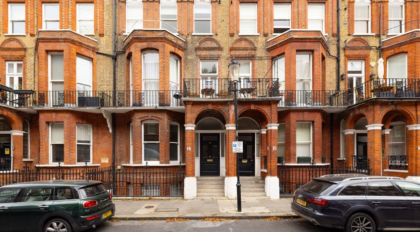 Photo of London Lovers