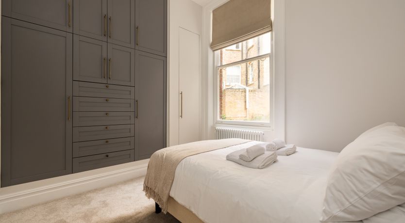 Photo of London Lovers