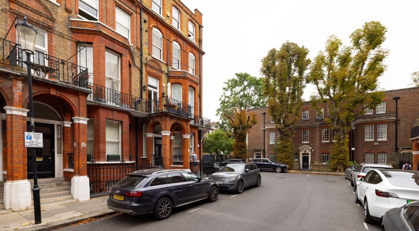 Photo of London Lovers