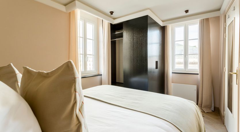 Photo of Brongniart & Beyond