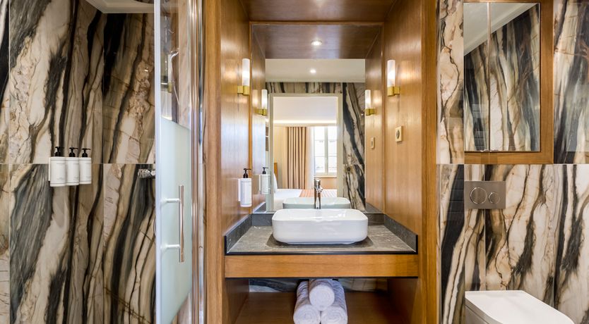 Photo of Brongniart & Beyond