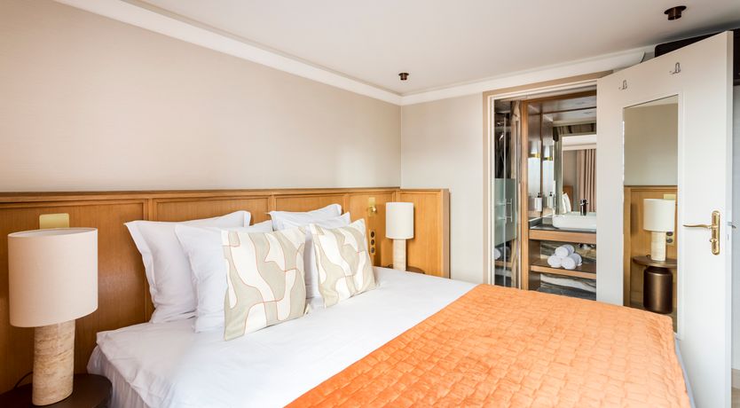 Photo of Brongniart & Beyond