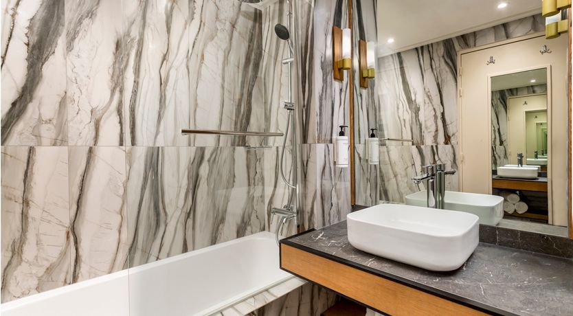 Photo of Brongniart & Beyond