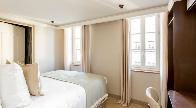 Photo of Brongniart & Beyond