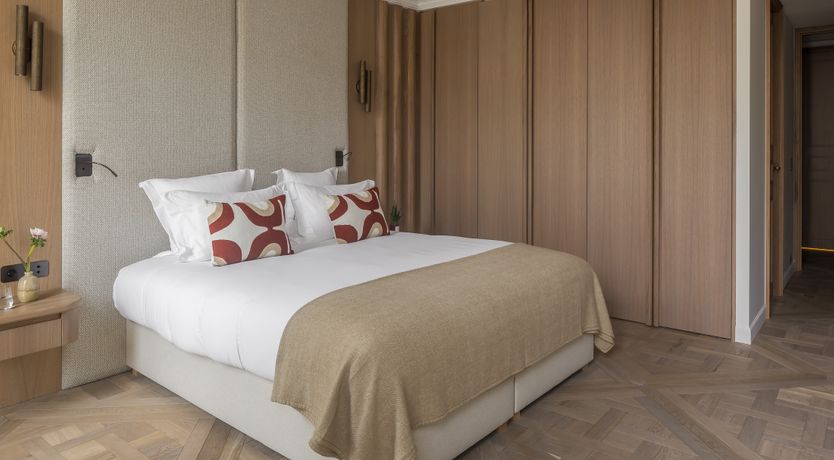 Photo of Luxurious Grandeur