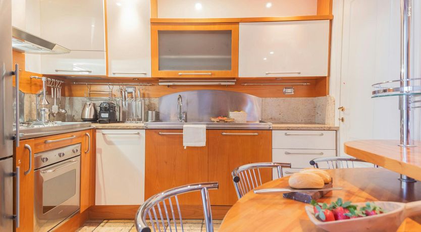 Photo of Como Calling