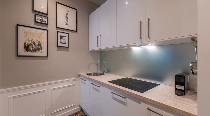 Photo of Sipping Champagne