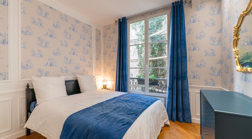 Photo of Sipping Champagne