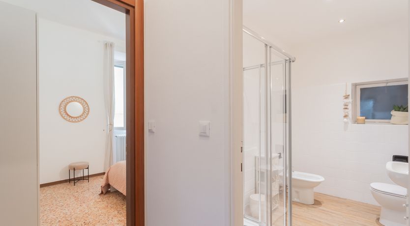 Photo of Sapphire Lake