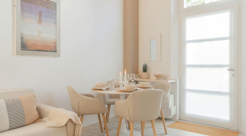 Photo of Lake Como Elegance