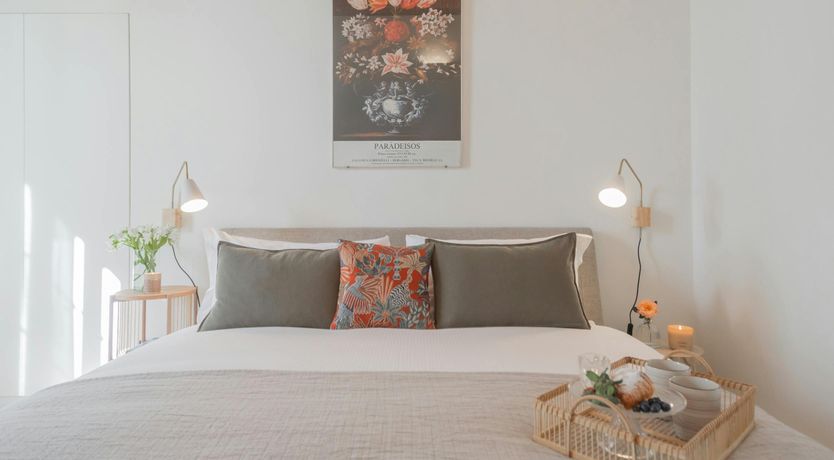 Photo of Lake Como Elegance