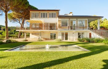 The Old Cherry Tree Holiday Home