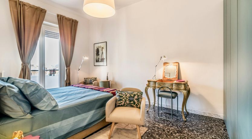 Photo of Arancione Vivido