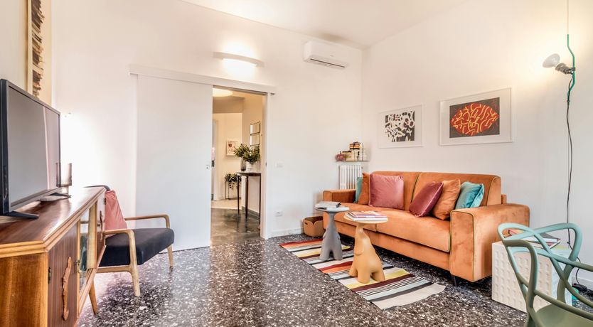 Photo of Arancione Vivido