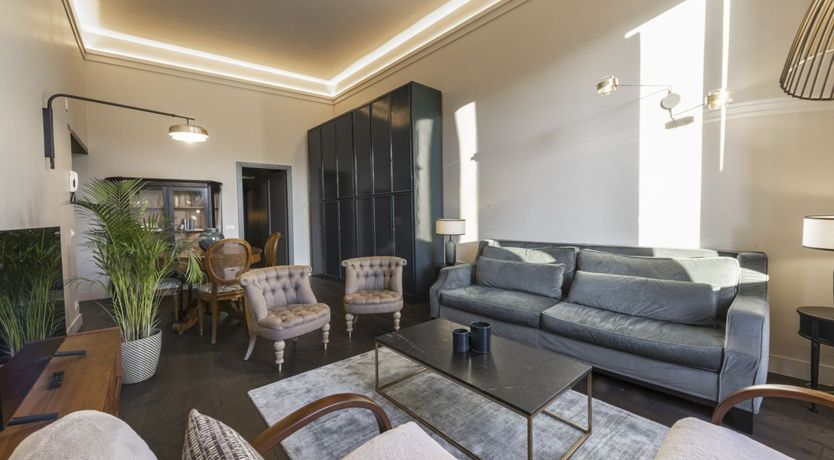 Photo of Renaissance Repose