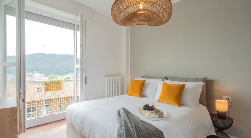 Photo of A Picture of Como