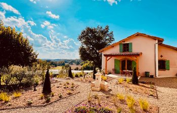 The Truffle Orchard Holiday Home