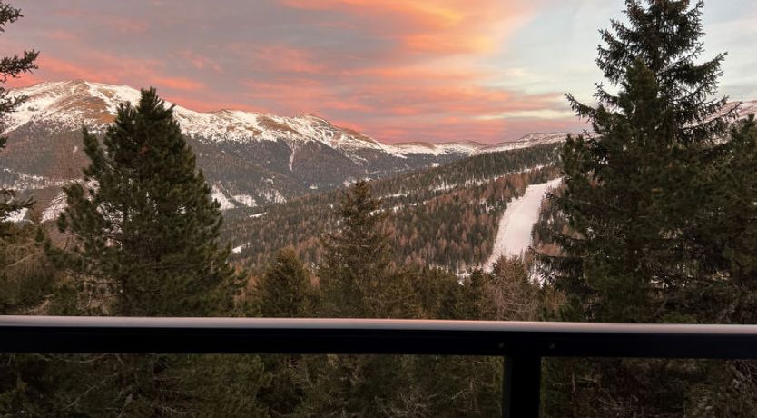 Photo of Superior #14 mit Sauna & Hot Tub Holiday Home 22