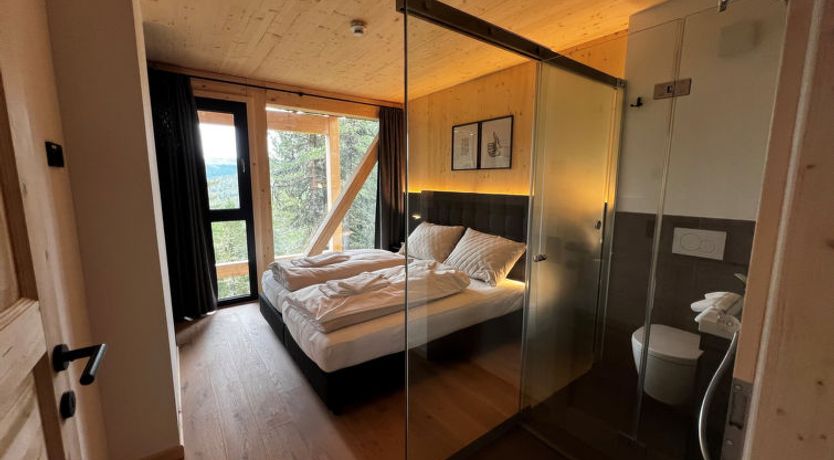 Photo of Superior #14 mit Sauna & Hot Tub Holiday Home 22