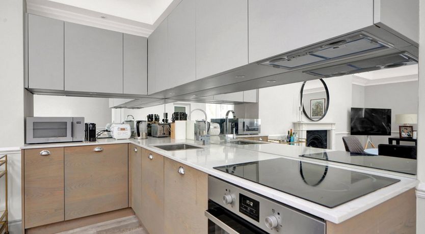 Photo of The Kensington Crown