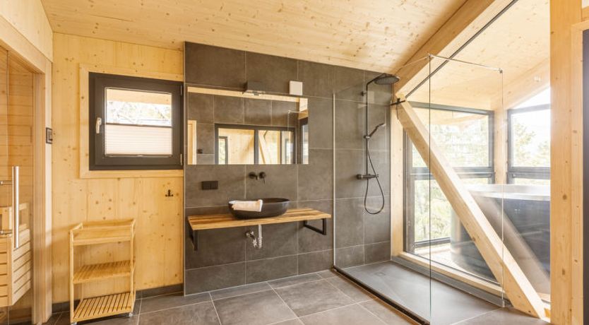 Photo of Superior #18 mit Sauna & Hot Tub Holiday Home 26