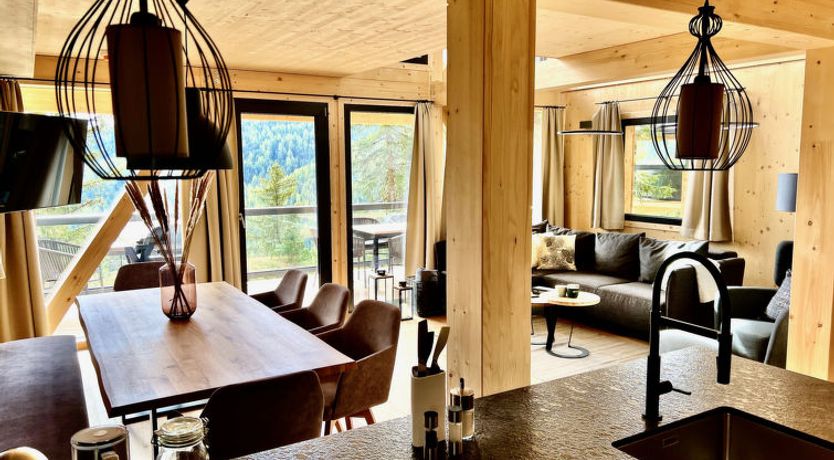 Photo of Superior # 13 mit Sauna & Hot Tub Holiday Home 21