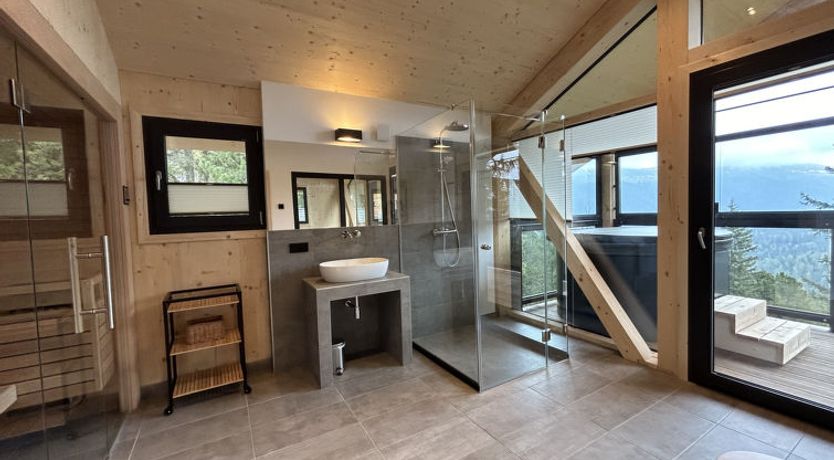 Photo of Superior # 13 mit Sauna & Hot Tub Holiday Home 21