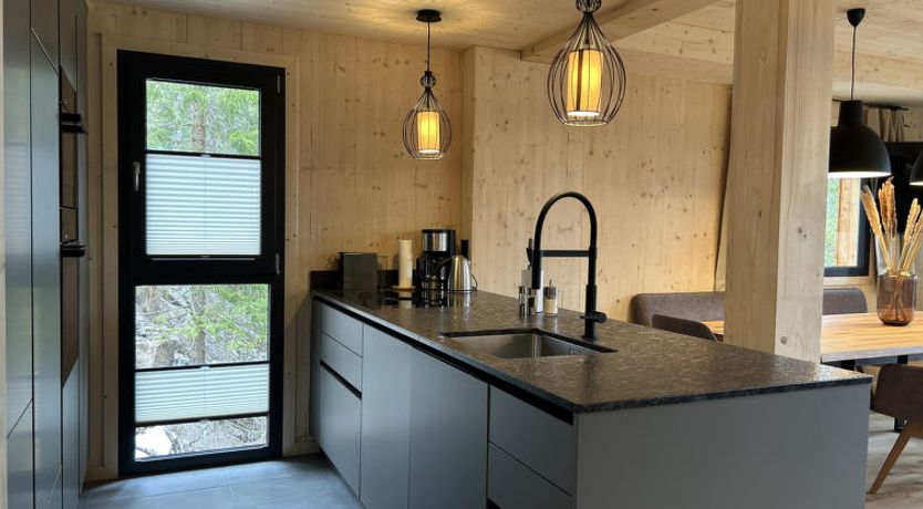 Photo of Superior # 13 mit Sauna & Hot Tub Holiday Home 21